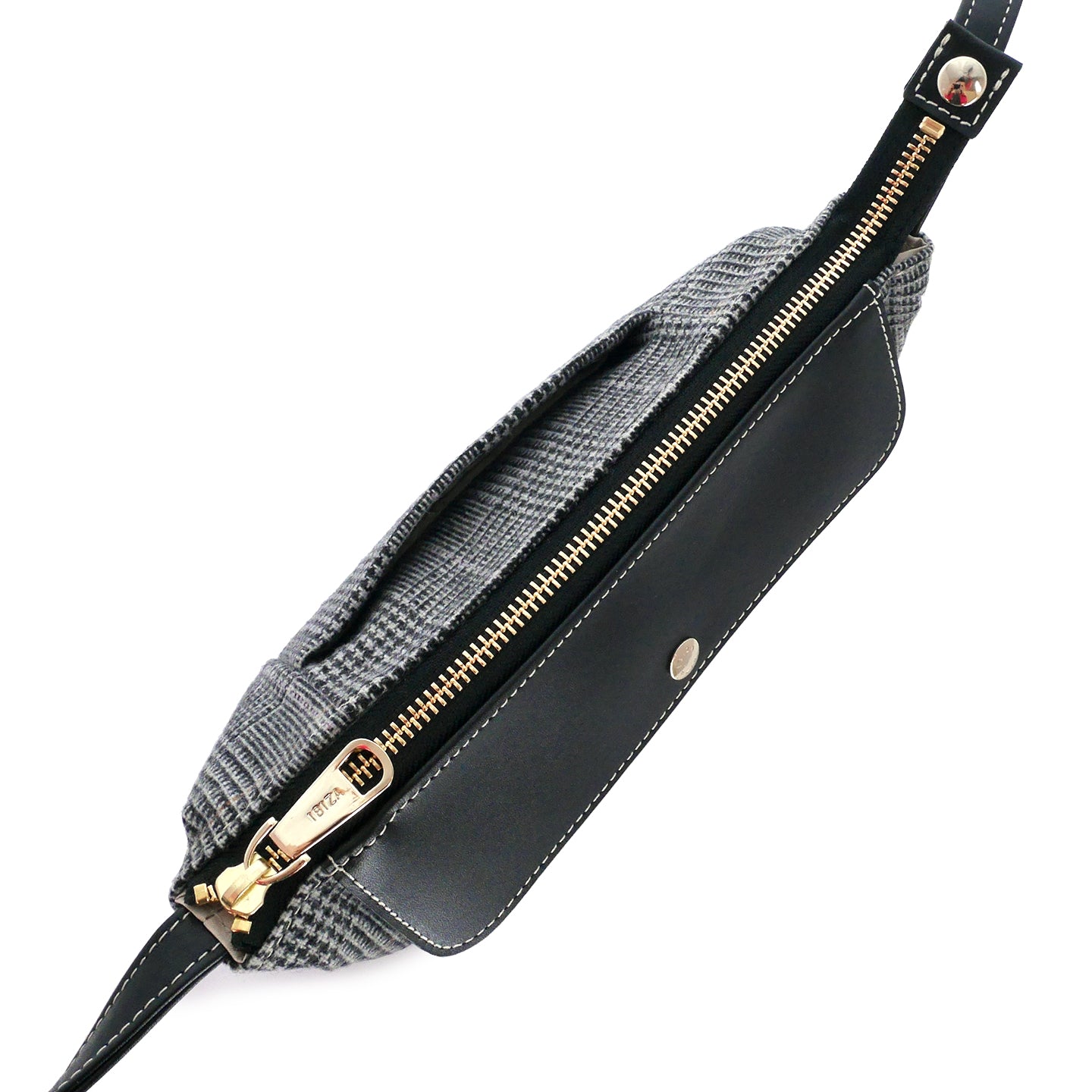 レペティシオン ショルダーバッグ