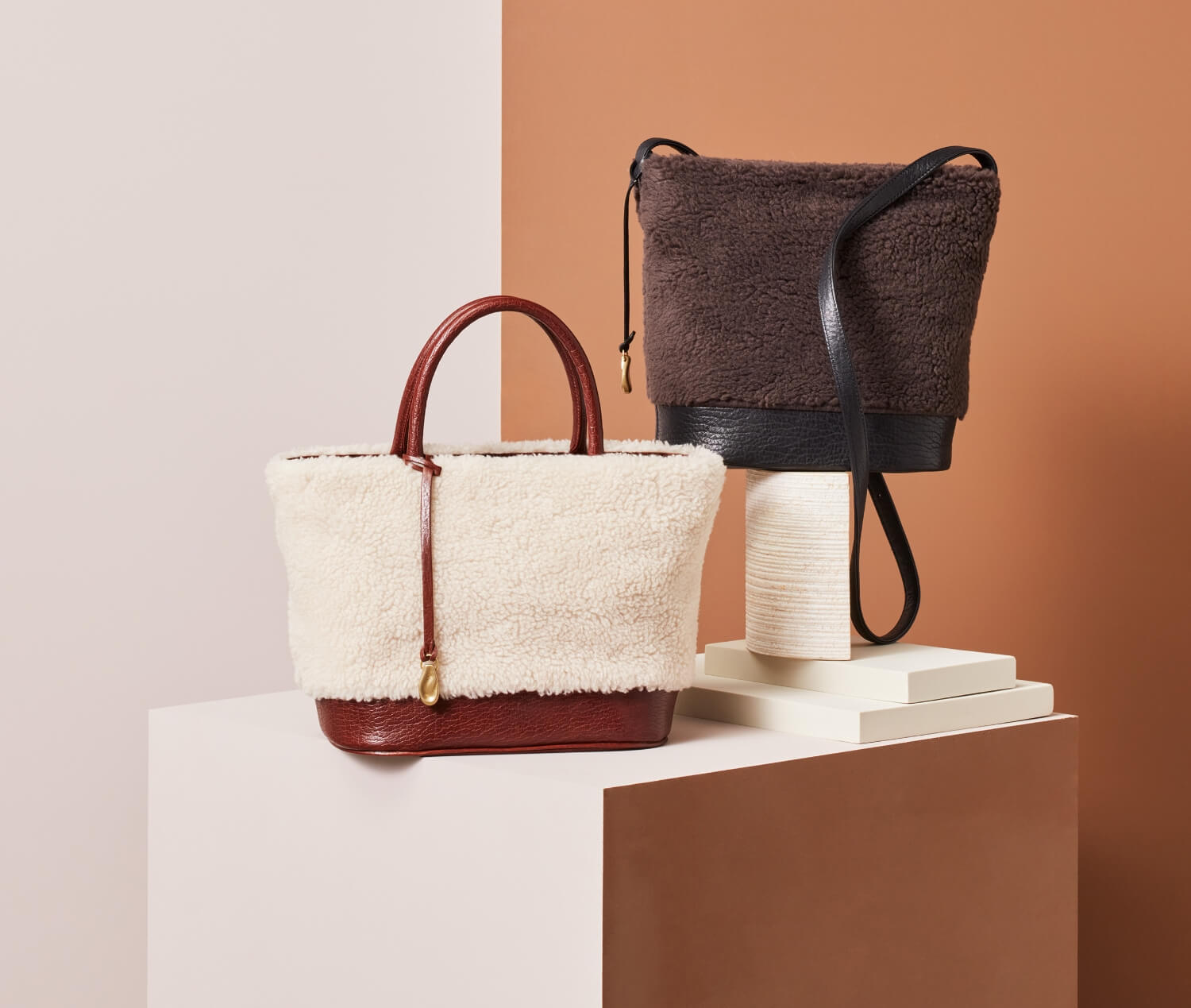 Monada_bag