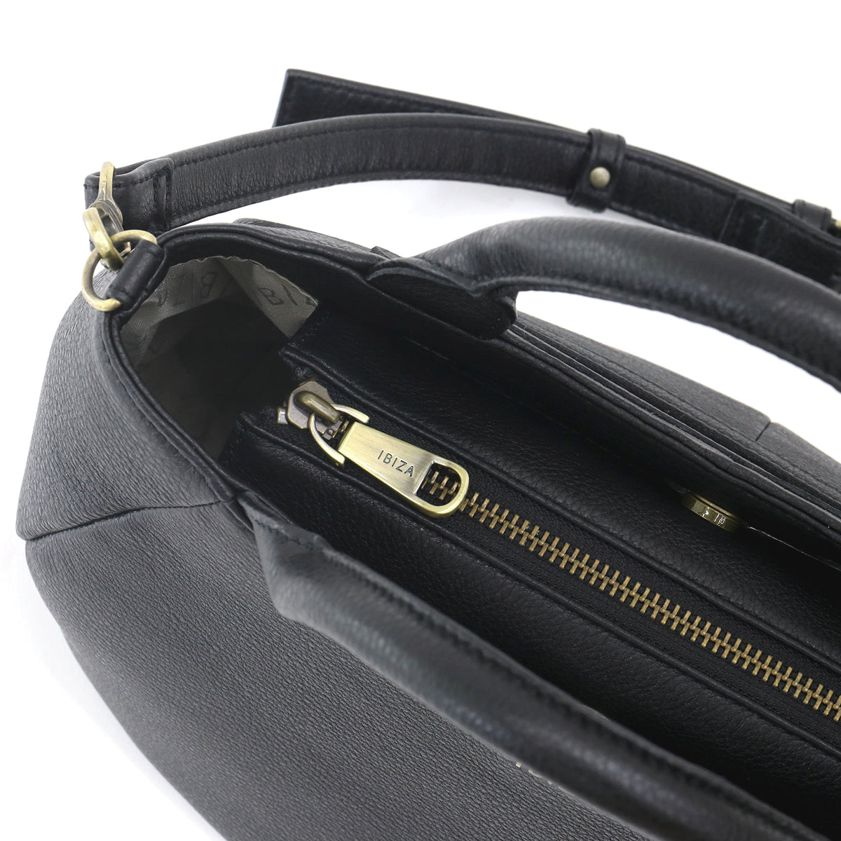 ボンダード　牛革　2WAYバッグ(M)