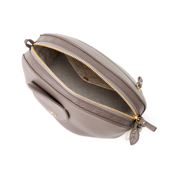 アニマーダ　牛革　ショルダーバッグ(ゾウ)