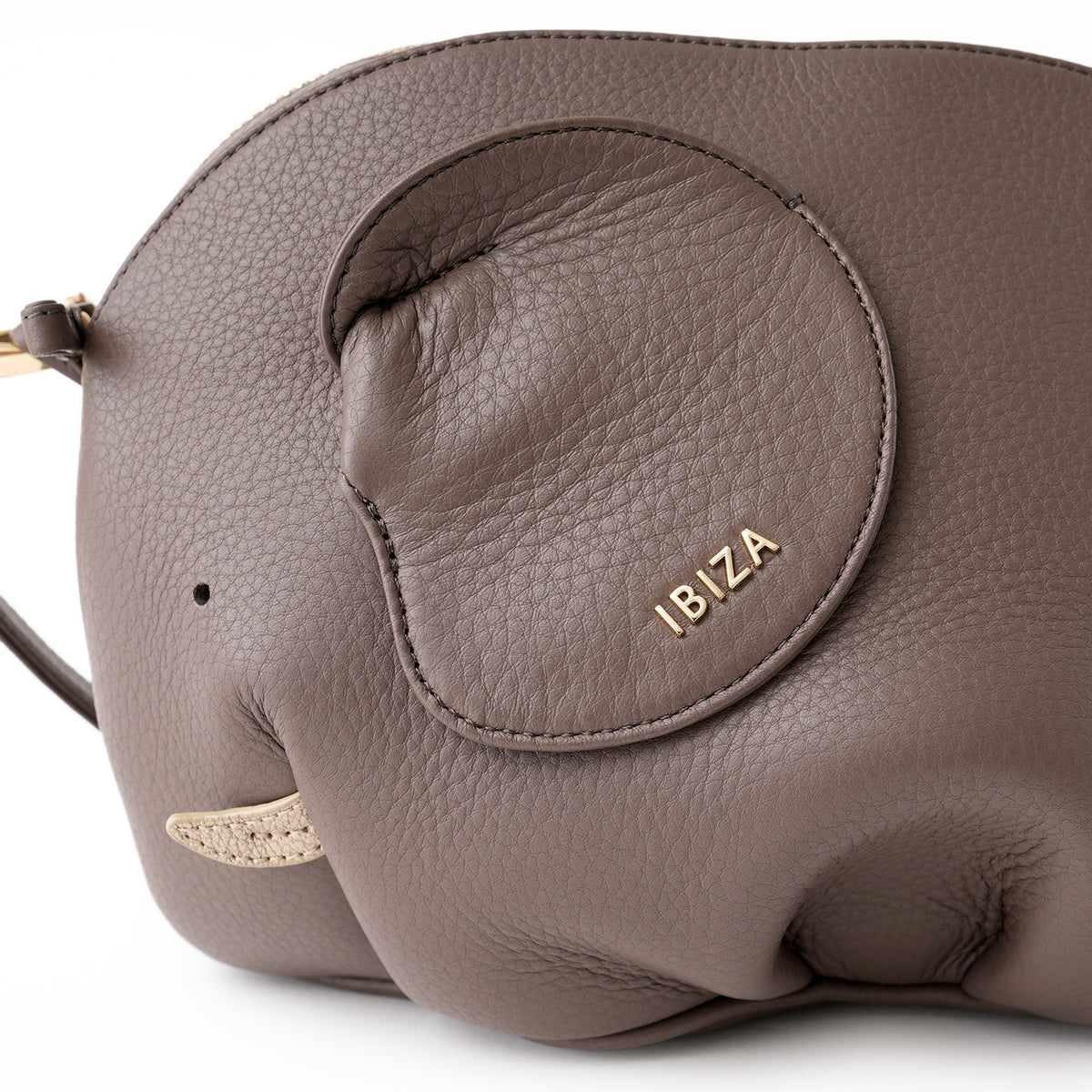 アニマーダ　牛革　ショルダーバッグ(ゾウ)