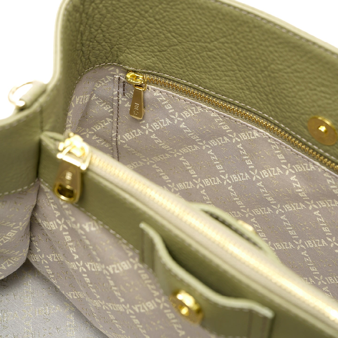 イニシオ　牛革　2WAYバッグ