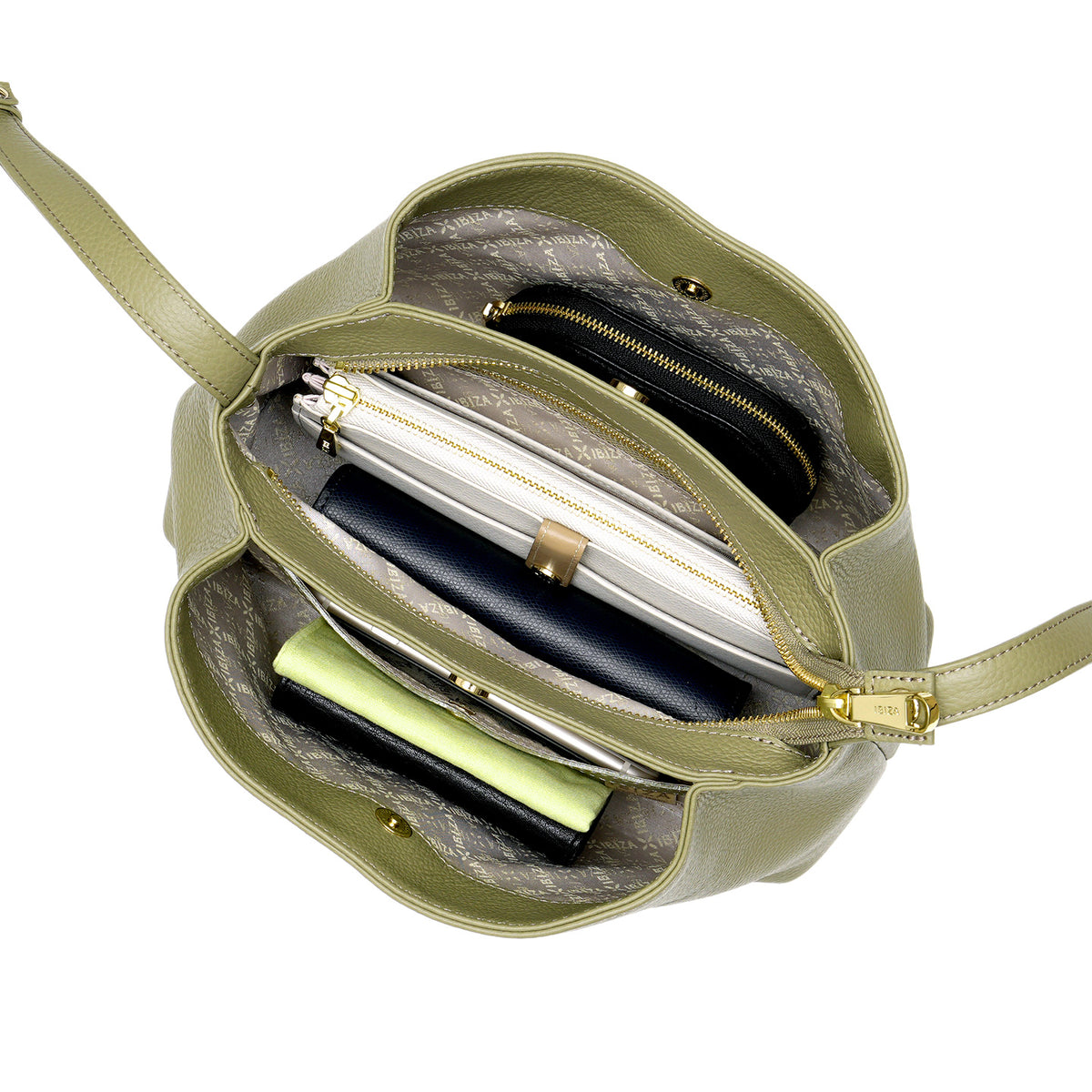 イニシオ　牛革　ショルダーバッグ