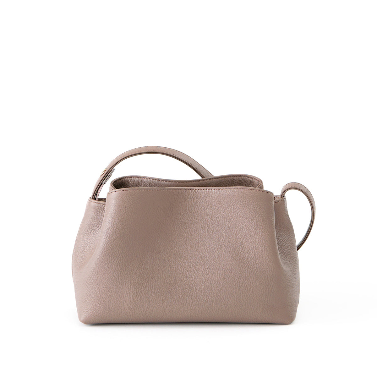 イニシオ　牛革　ショルダーバッグ