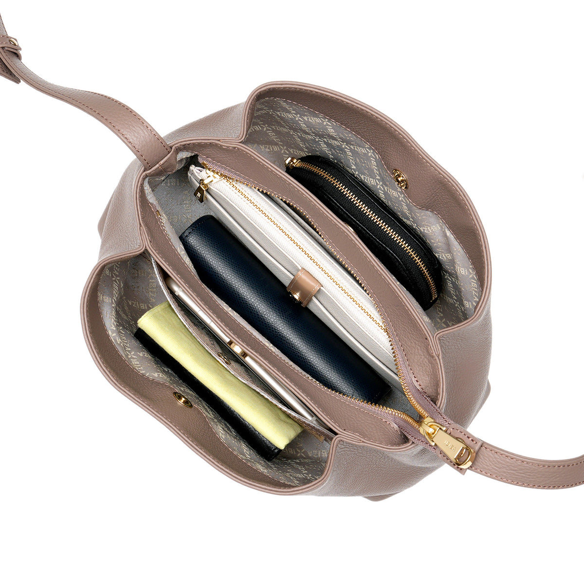 イニシオ　牛革　ショルダーバッグ