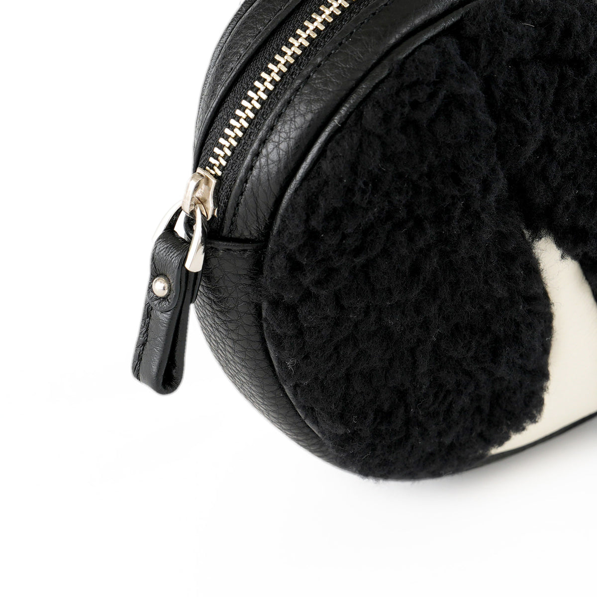 【直営・一部店舗限定】アニマーダ　牛革　ポシェット(パンダ)