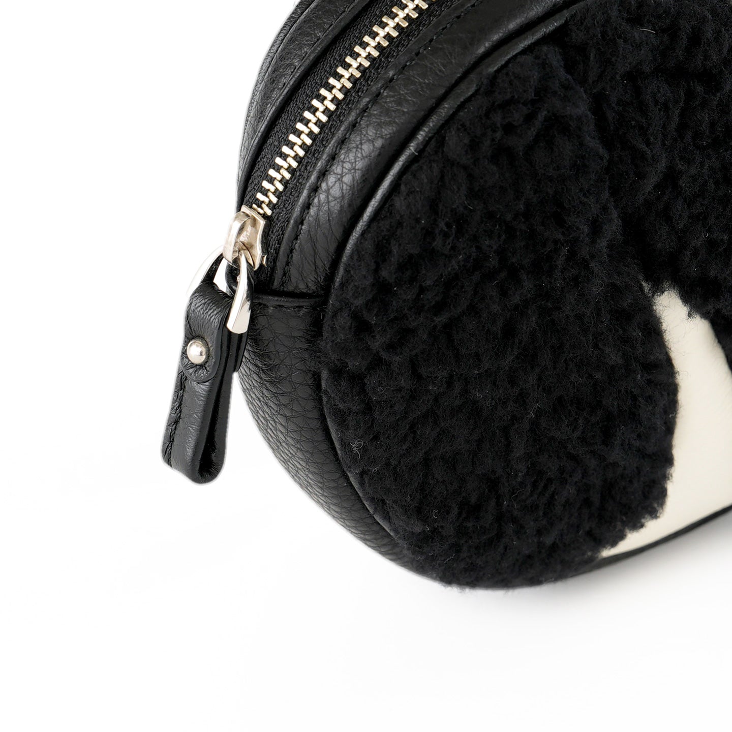 【直営・一部店舗限定】アニマーダ　牛革　ポシェット(パンダ)