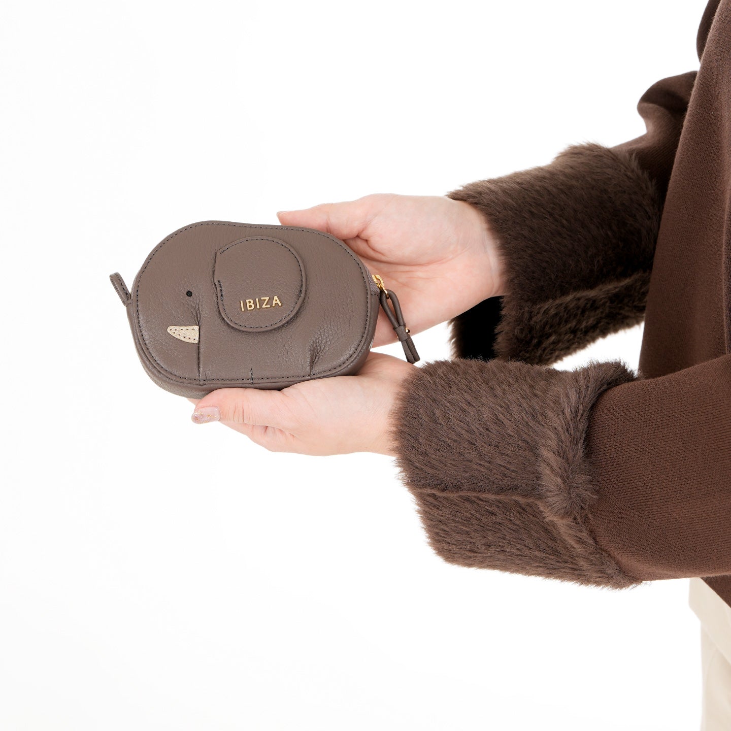 アニマーダ　牛革　マルチケース(ゾウ)