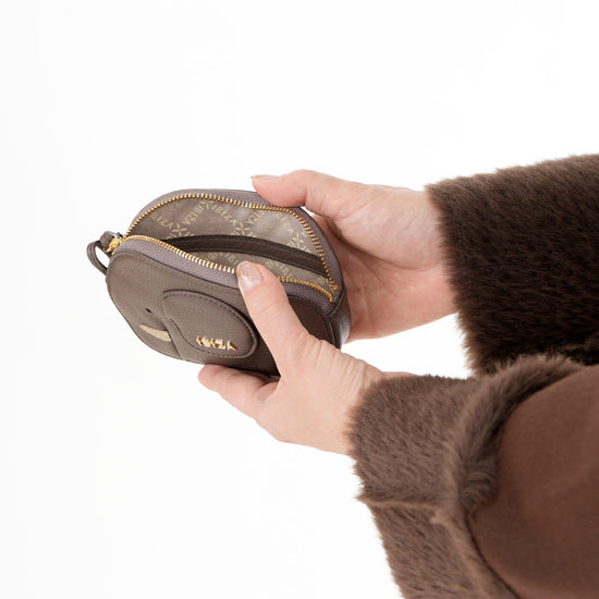 アニマーダ　牛革　マルチケース(ゾウ)