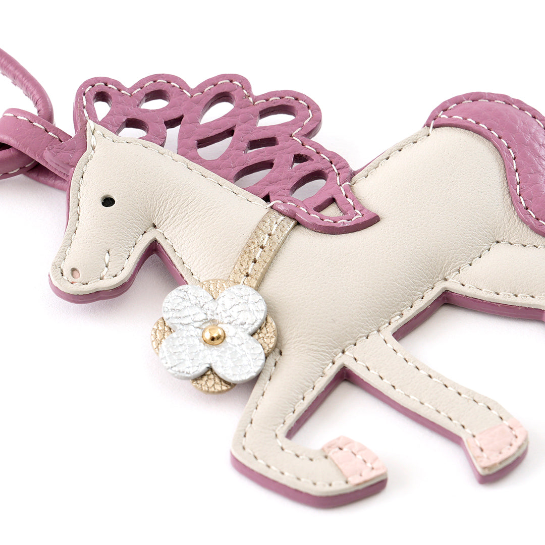 アニマーダ　牛革　チャーム（ウマ）