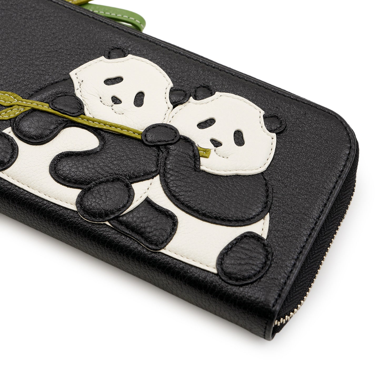 【直営・一部店舗限定】アニマーダ　牛革　L字ファスナー長財布(パンダ)