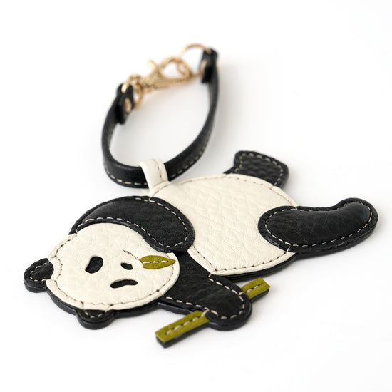 【直営・一部店舗限定】アニマーダ　牛革　チャーム(パンダ)