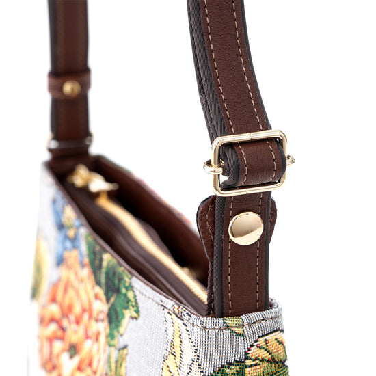 ディーア　ショルダーバッグ