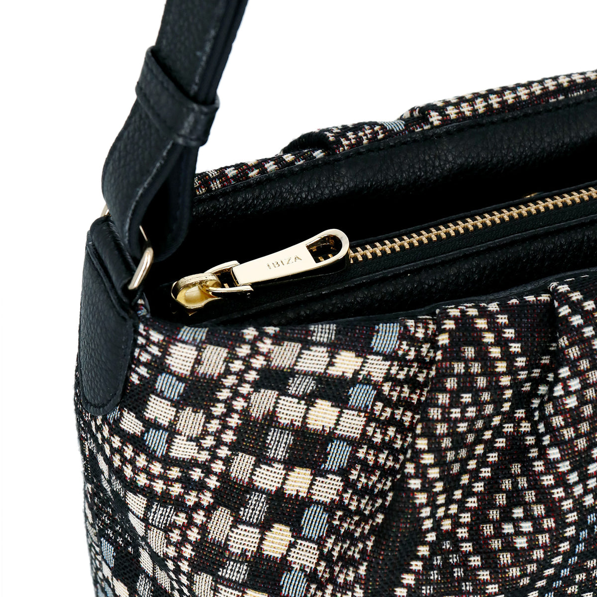 ディーア　ショルダーバッグ