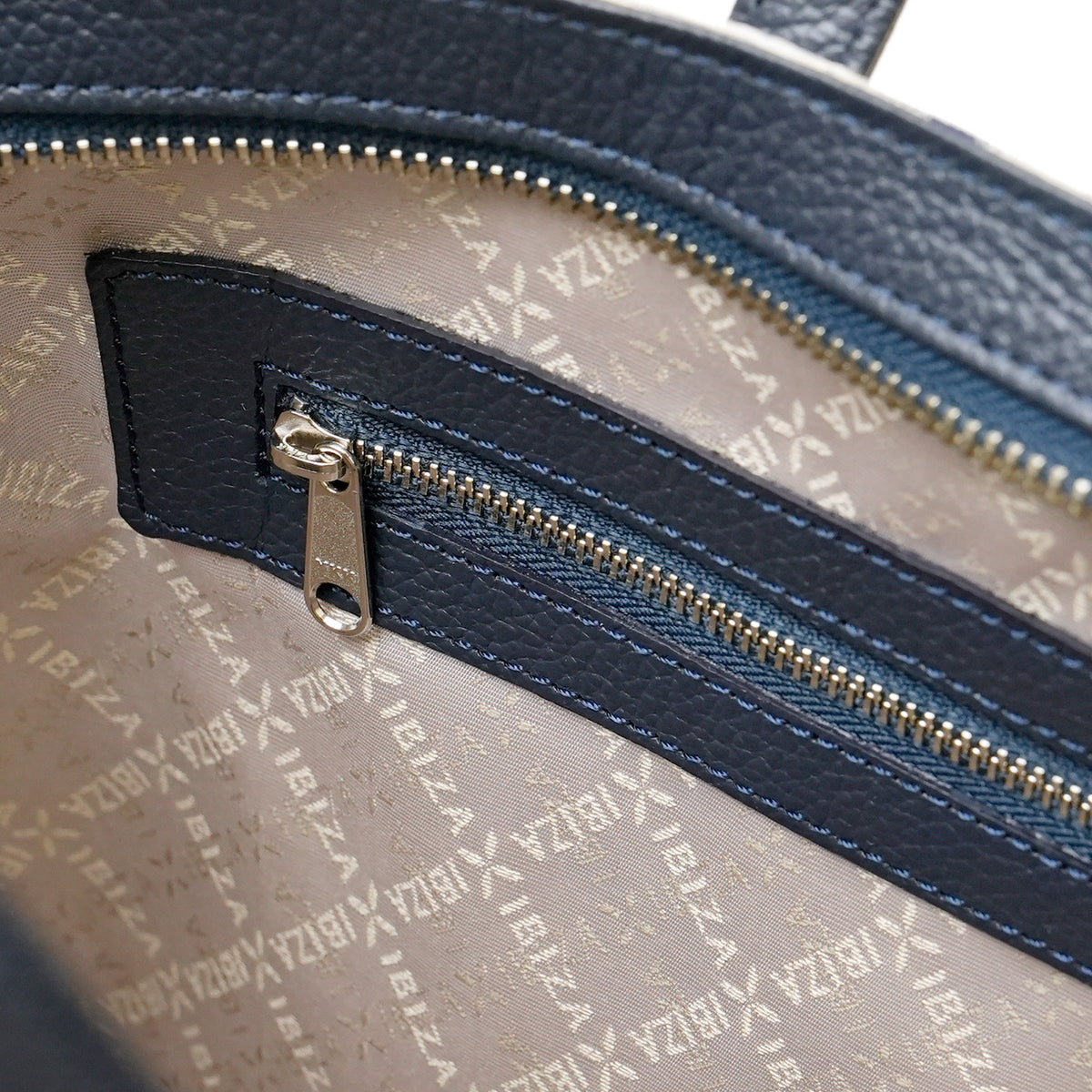 ディーア　2WAYバッグ(M)