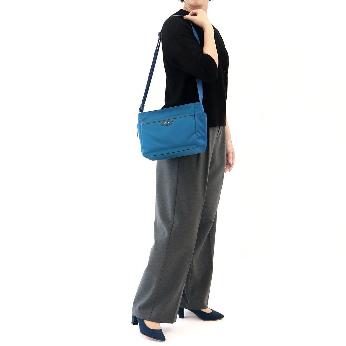 プルクロ　ショルダーバッグ