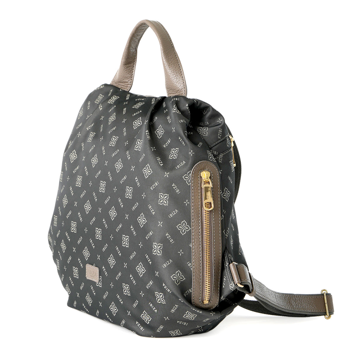 ロゴナイロン　リュック