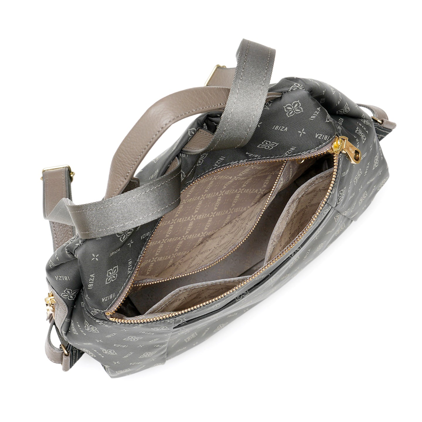 ロゴナイロン　リュック