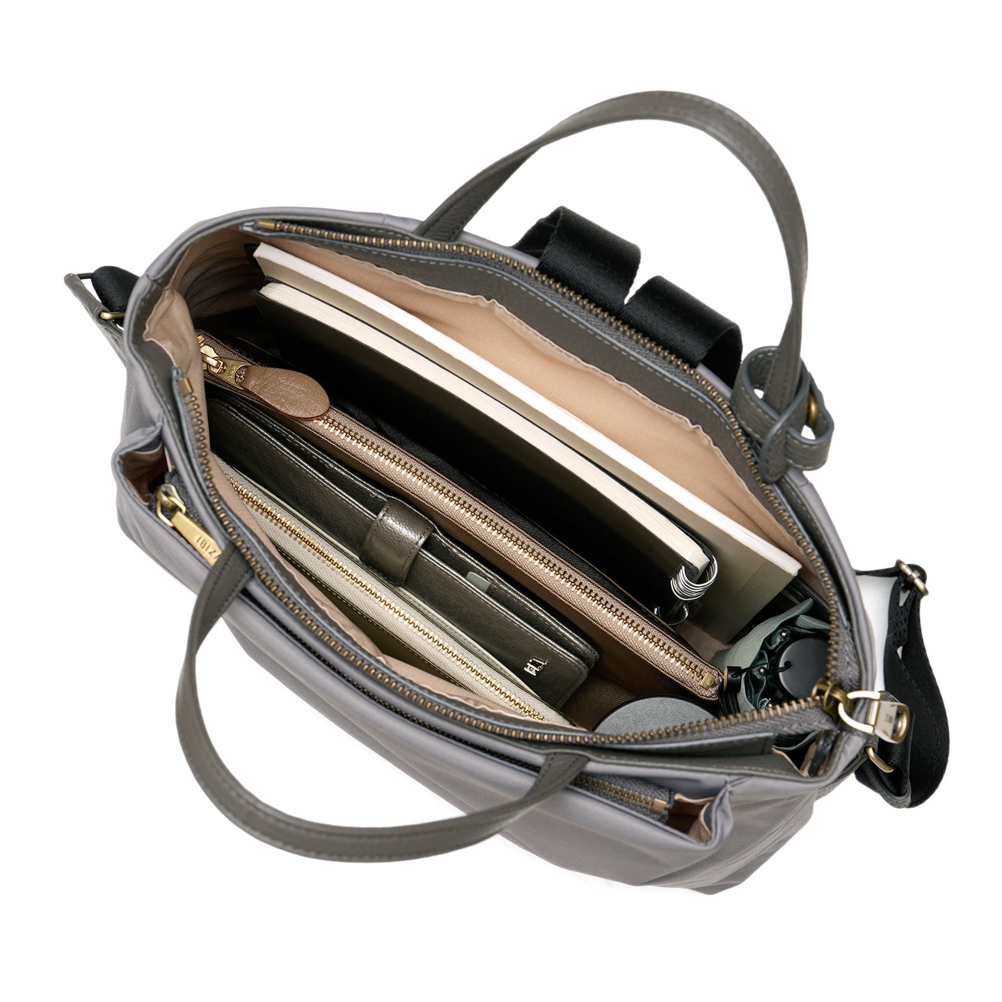 ディアリオ　ナイロン　リュック