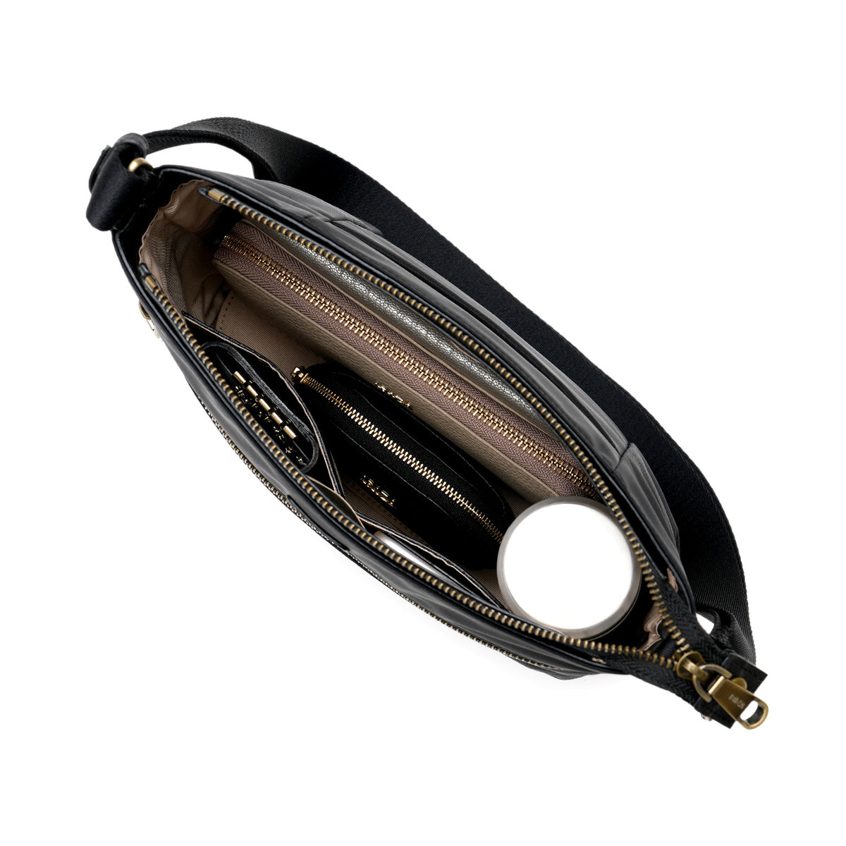 ディアリオ　ナイロン　ショルダーバッグ