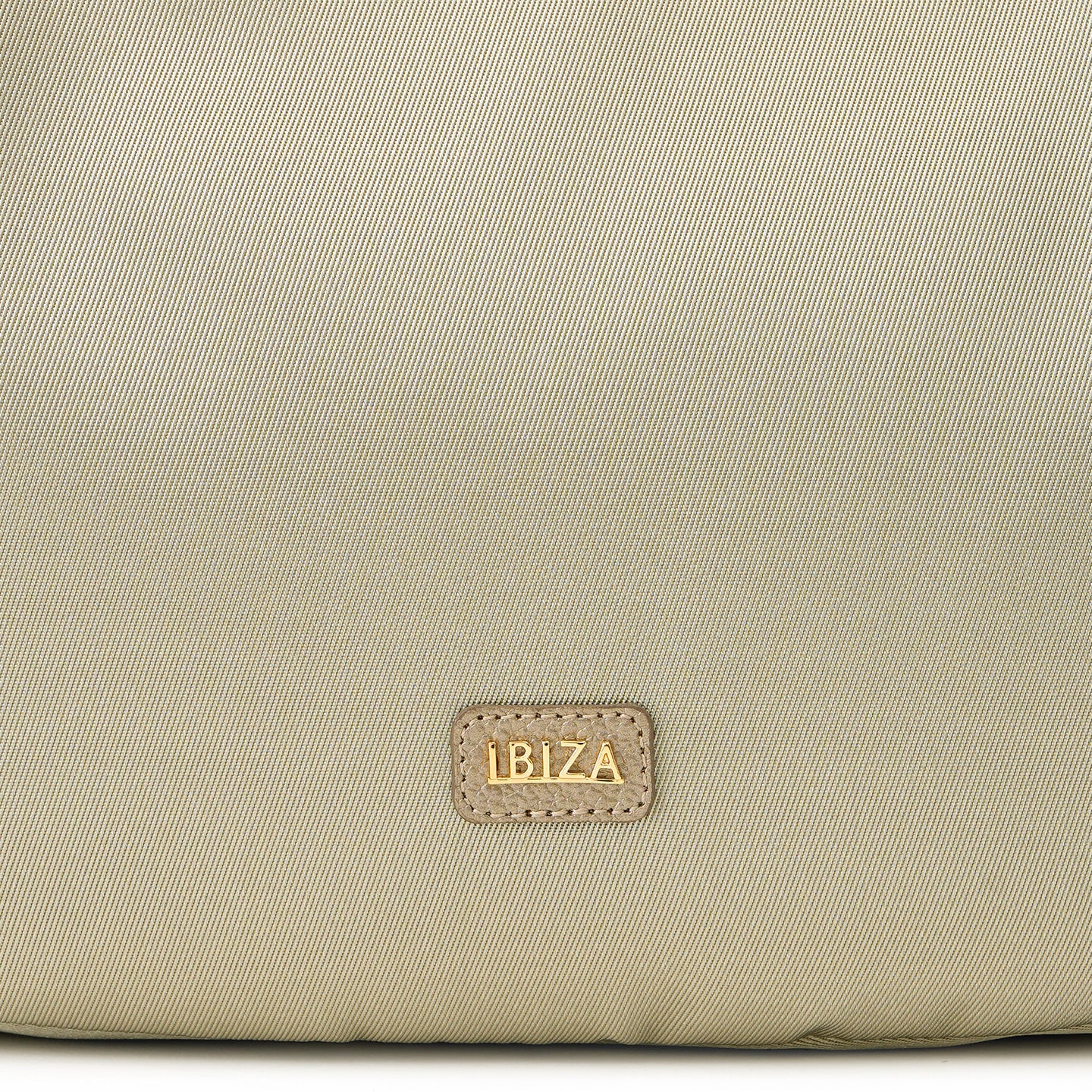 プリード　ナイロン　2WAYバッグ