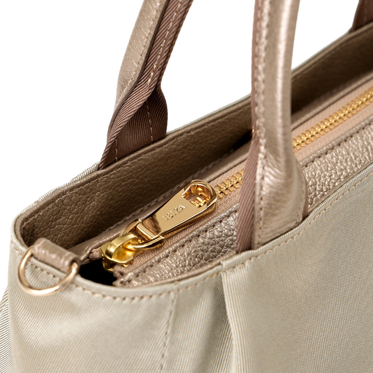 プリード　ナイロン　2WAYバッグ