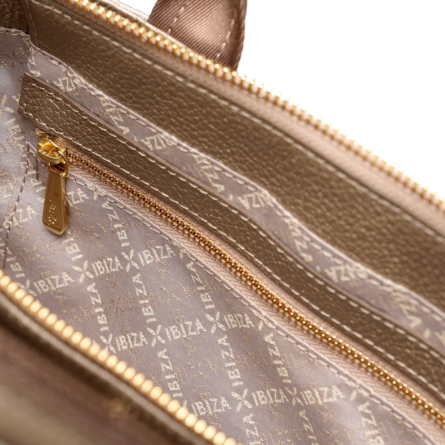 プリード　ナイロン　2WAYバッグ