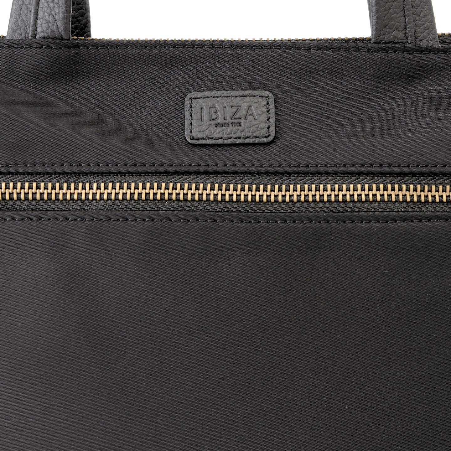 ディアリオ　ナイロン　2WAYバッグ