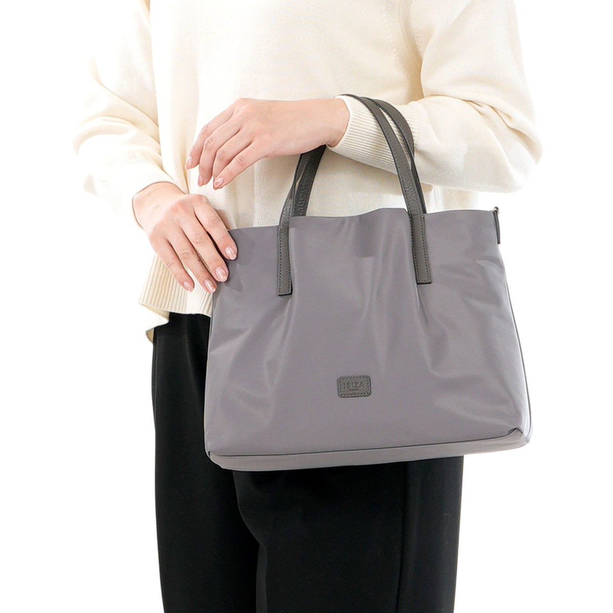 ディアリオ　ナイロン　2WAYバッグ