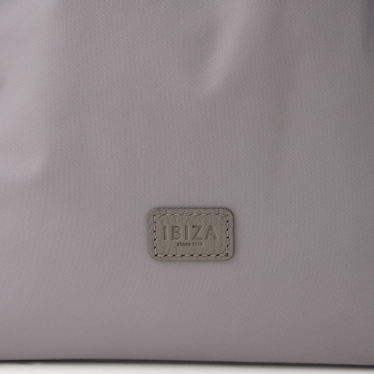 ディアリオ　ナイロン　2WAYバッグ