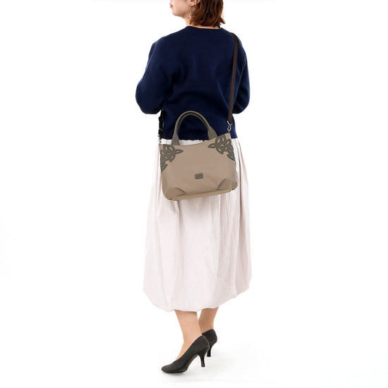 ディアリオ　ナイロン　2WAYバッグ