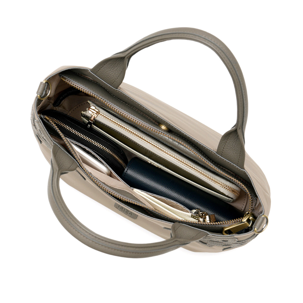 ディアリオ　ナイロン　2WAYバッグ