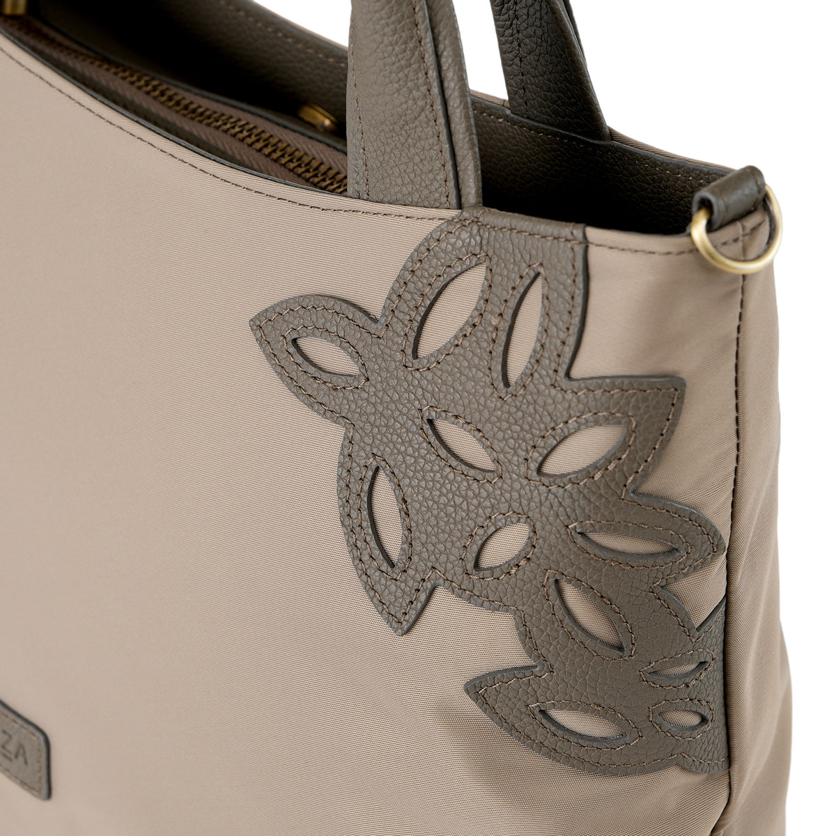 ディアリオ　ナイロン　2WAYバッグ