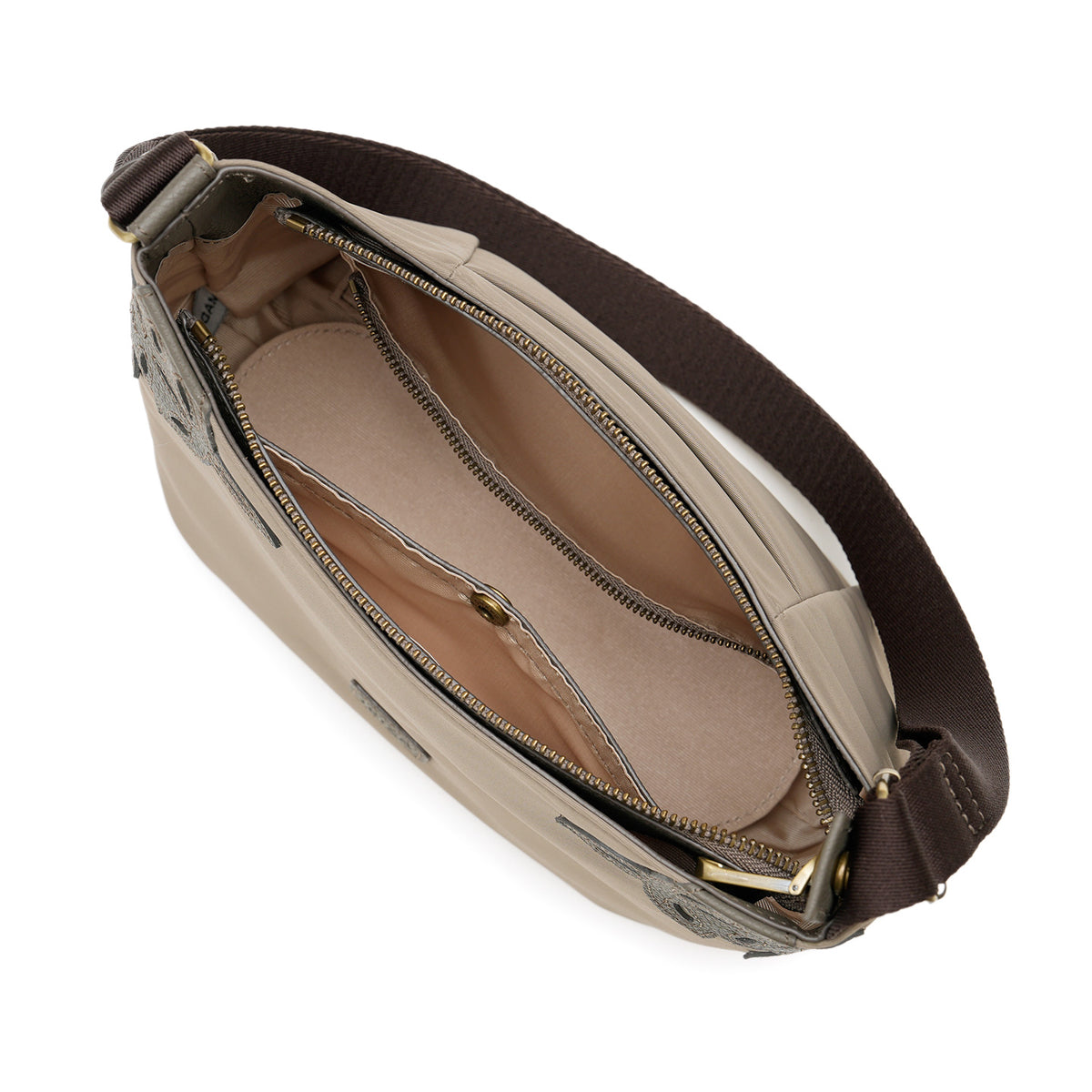 ディアリオ　ナイロン　ショルダーバッグ