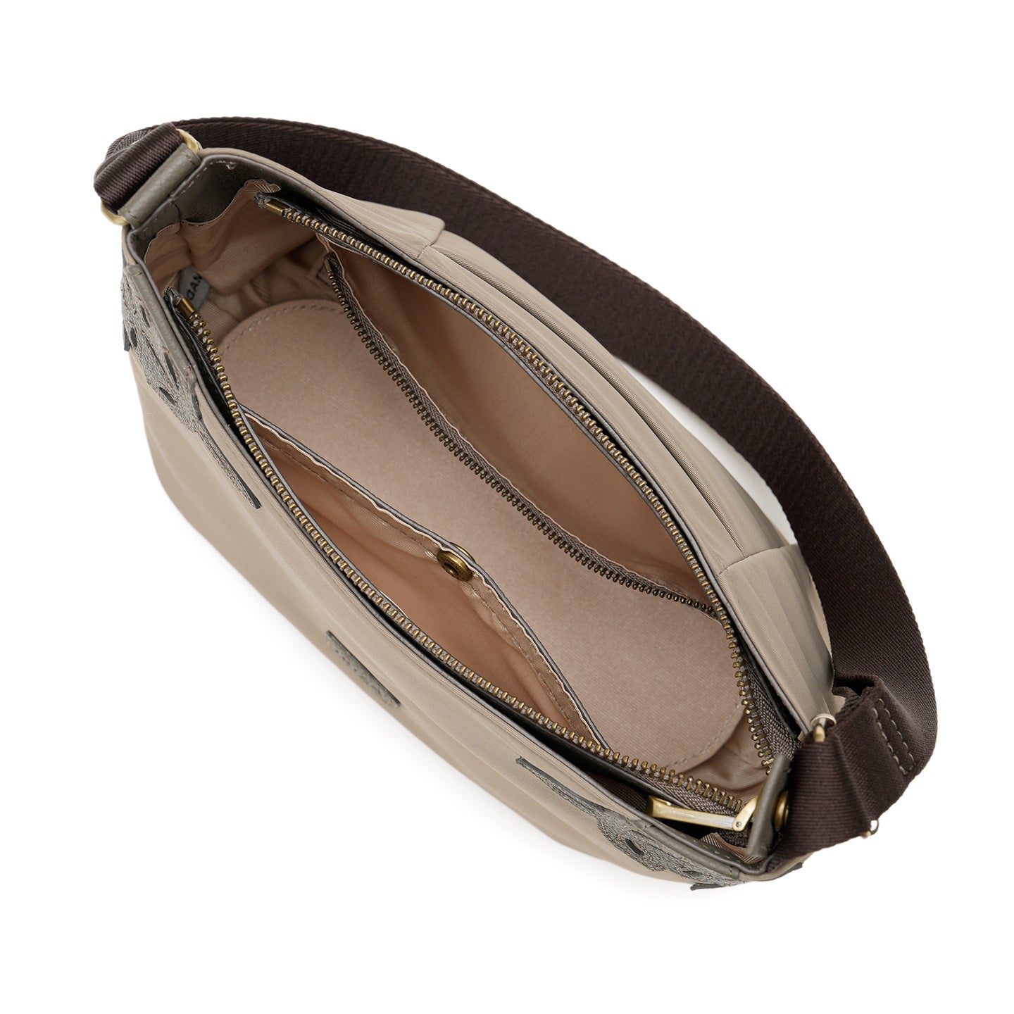 ディアリオ　ナイロン　ショルダーバッグ