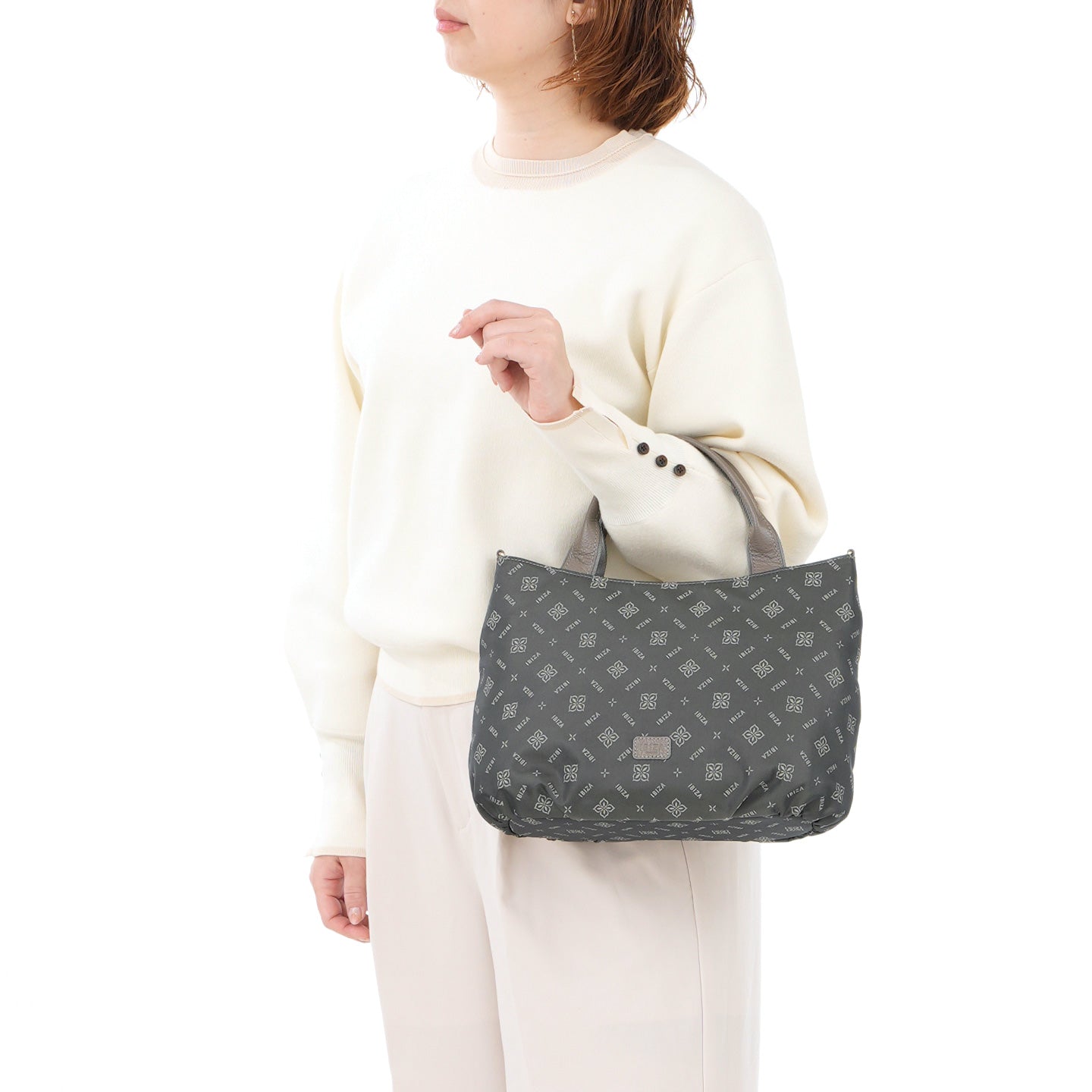 ロゴナイロン　2WAYバッグ