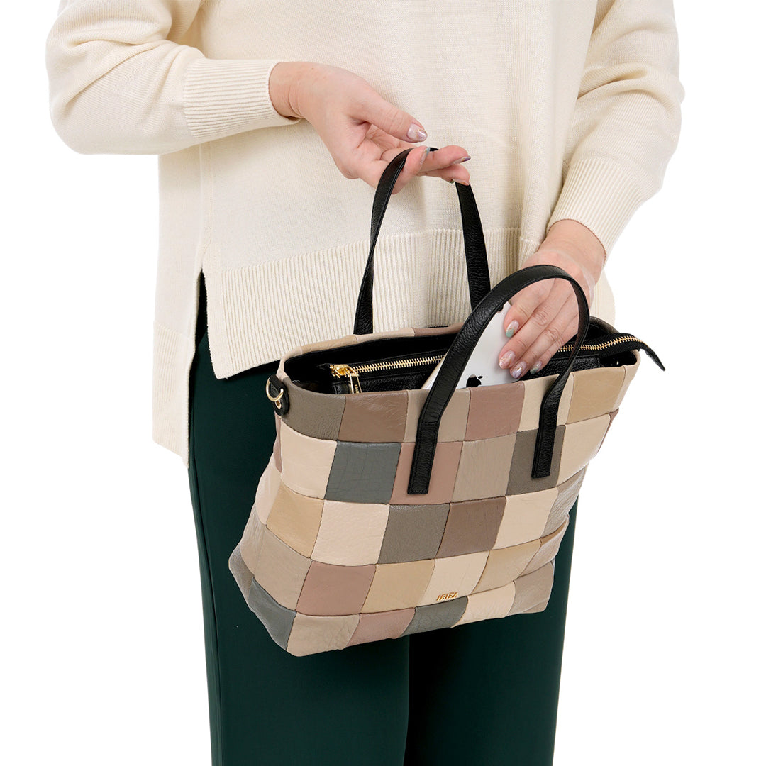 イリサール　2WAYバッグ