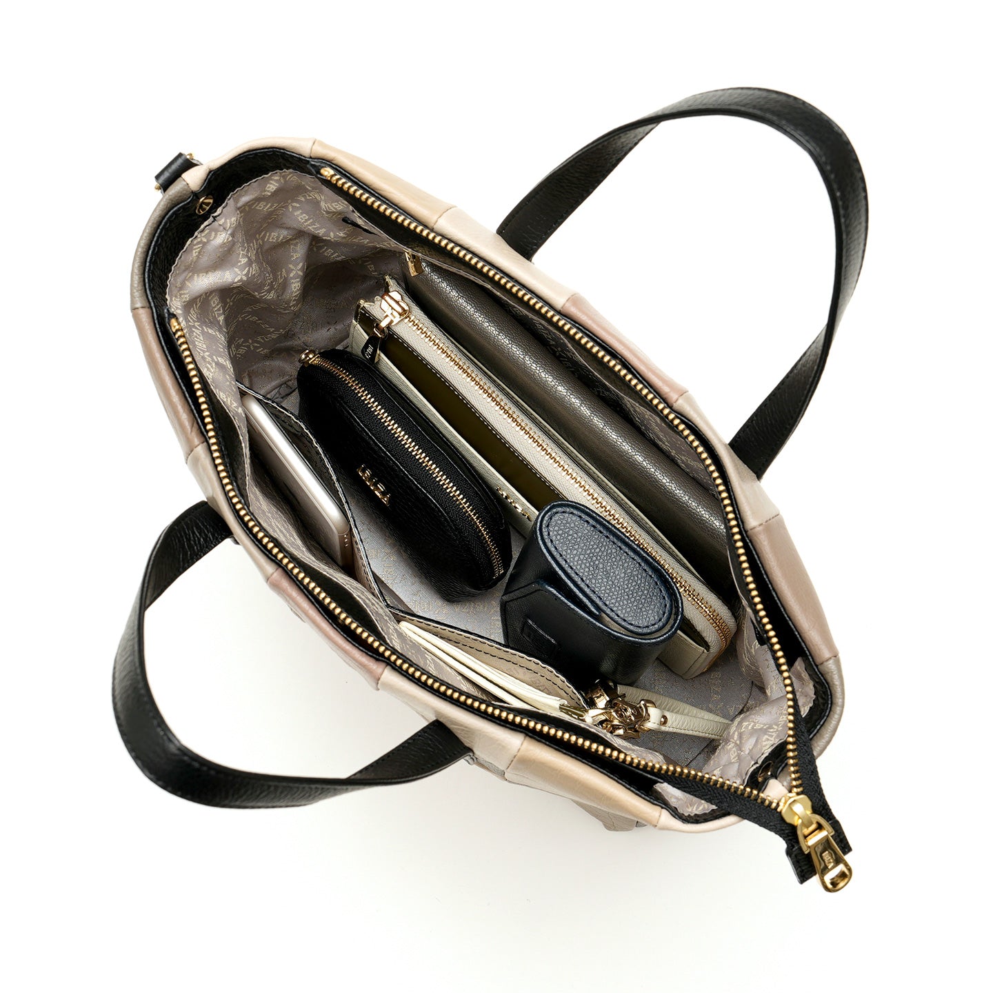 イリサール　2WAYバッグ