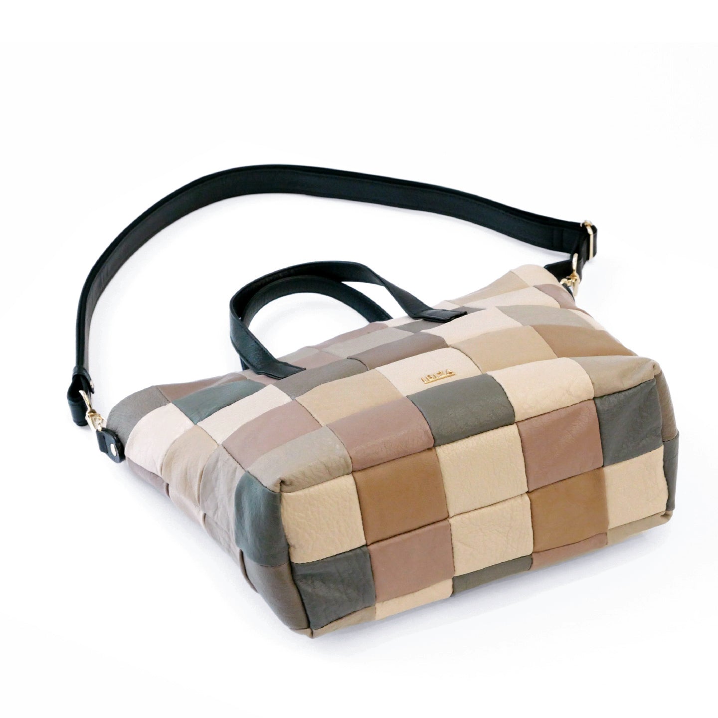 イリサール　2WAYバッグ