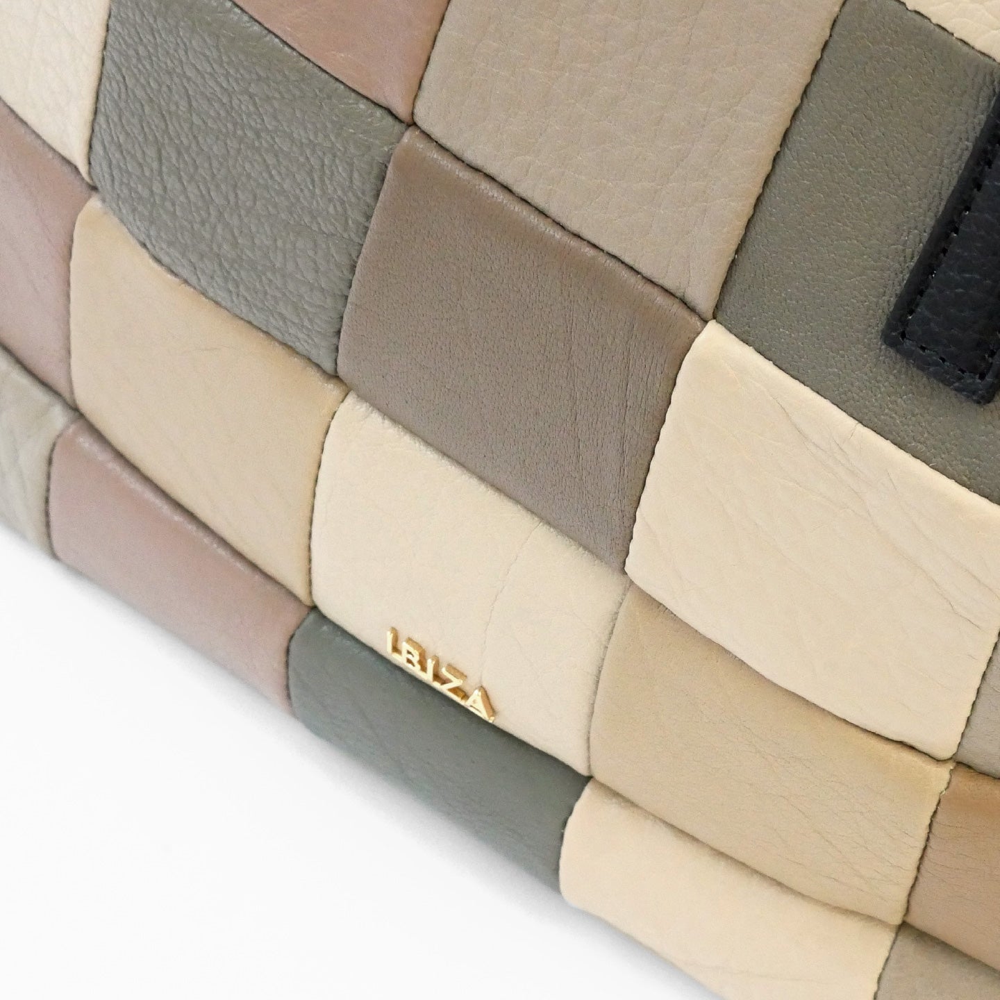 イリサール　2WAYバッグ