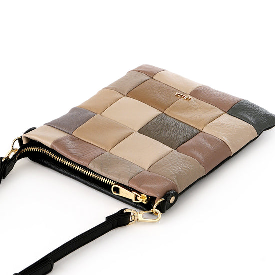 イリサール　ショルダーバッグ (S)