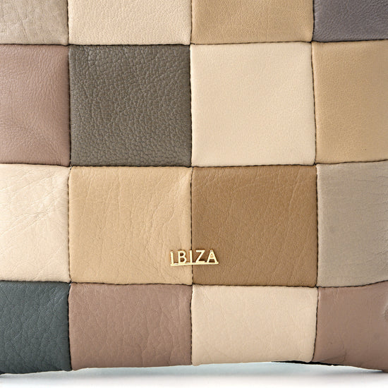 イリサール　ショルダーバッグ (S)