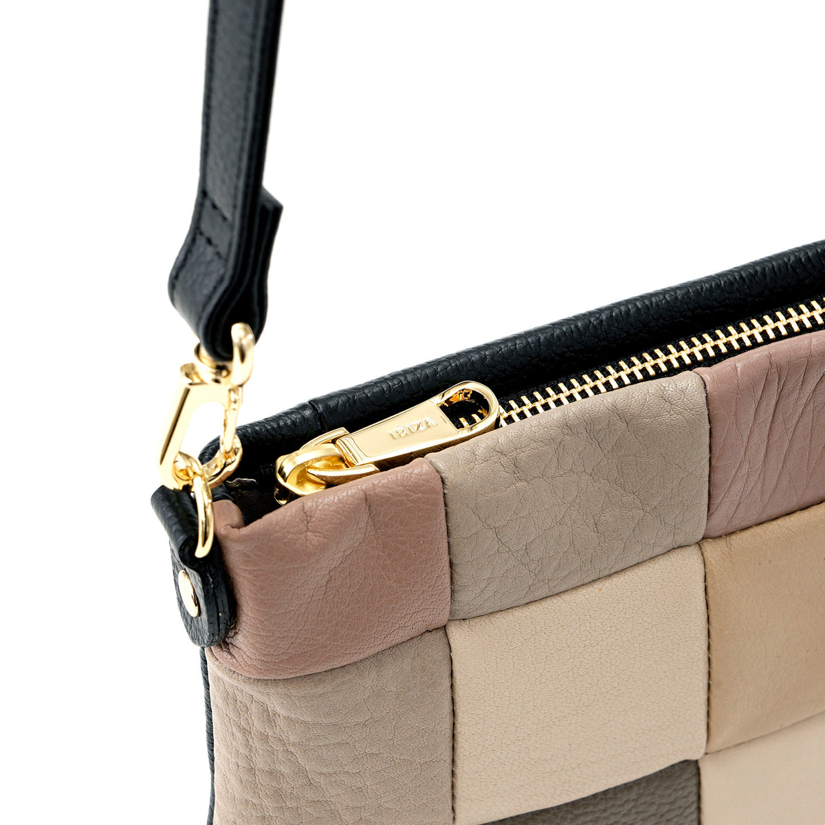 イリサール　ショルダーバッグ (S)