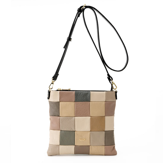 イリサール　ショルダーバッグ (M)