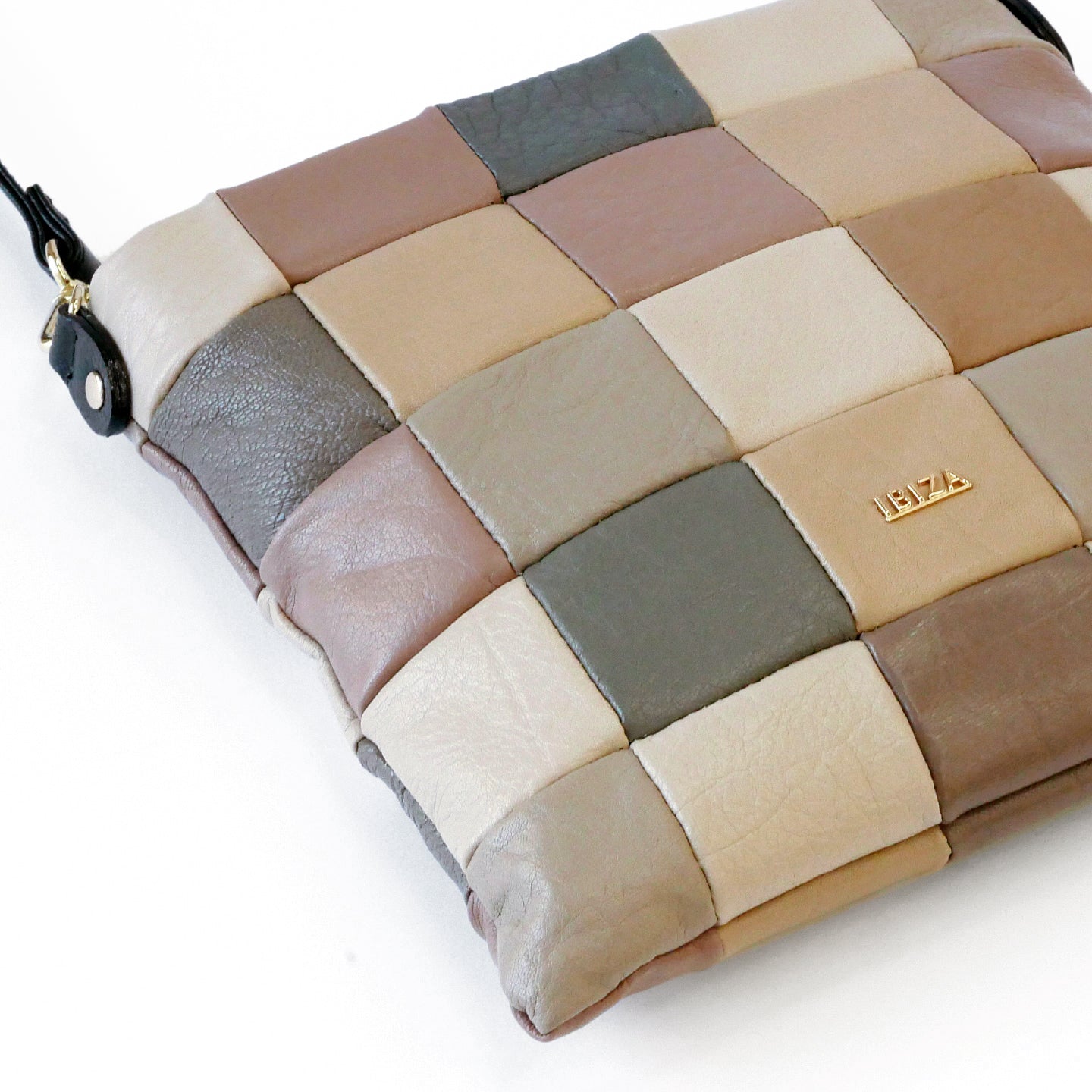 イリサール　ショルダーバッグ (M)