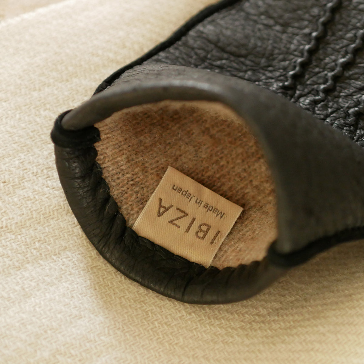 ペッカリー　グローブ（S）