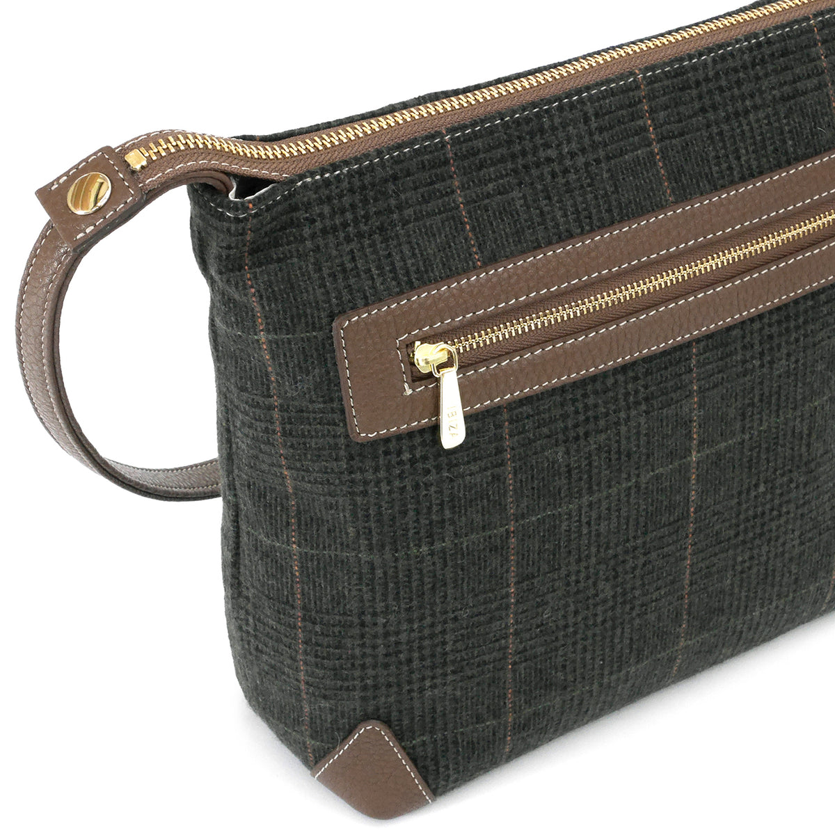 クアドロス　ショルダーバッグ